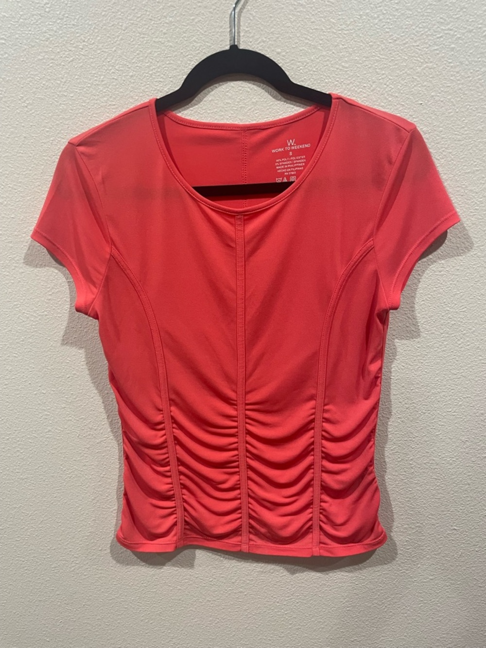 Work-to-Weekend Women's Coral Short Sleeve Ruched Tee